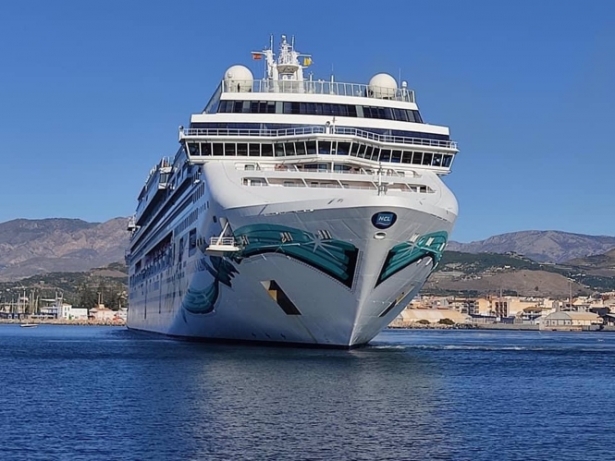 Crucero. Archivo (PUERTO DE MOTRIL)