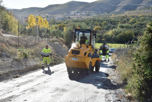 Arreglo de uno de los caminos (AYTO. BAZA) 