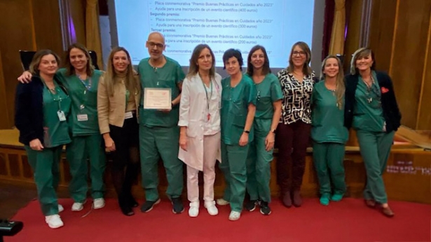 El Hospital Virgen de las Nieves de Granada entrega los premios a las buenas prácticas en cuidados (JUNTA DE ANDALUCÍA)