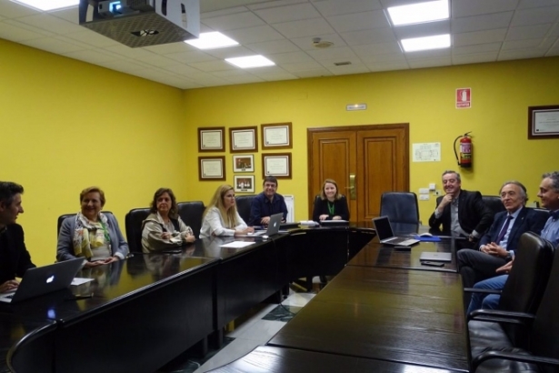 Imagen de archivo del equipo directivo de la EASP (EASP)