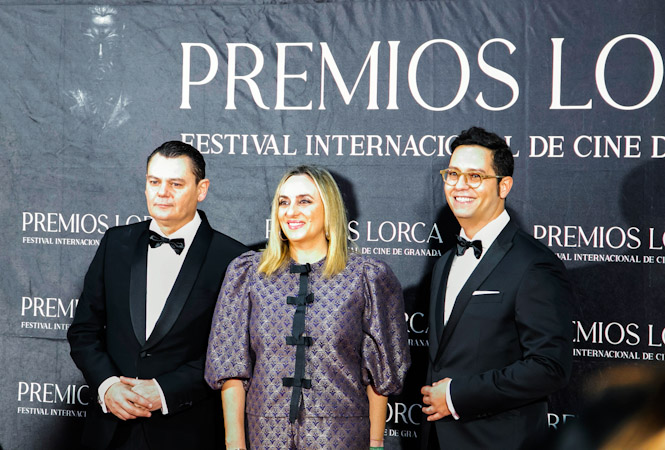Jorge Onieva (i) y Gerardo Moreu (d), con la alcaldesa de Granada, Marifrán Carazo, en la clausura de la cuarta edición (PREMIOS LORCA) Jorge Onieva (i) y Gerardo Moreu (d), con la alcaldesa de Granada, Marifrán Carazo, en la clausura de la cuarta edición (PREMIOS LORCA)