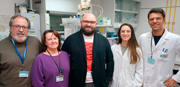 El equipo de investigación del ibs.GRANADA y la UGR J. C. Prados, R. Ortiz, C. Melguizo, A. Ortigosa-Palomo, F. Quiñonero (JUNTA)
