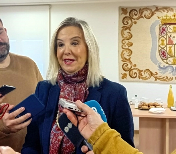 La fiscal superior de Andalucía, Ana Tárrago, atiende a los medios. (EUROPA PRESS)