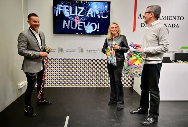 Presentación de las campanadas en la Plaza del Carmen (AYTO. GRANADA)