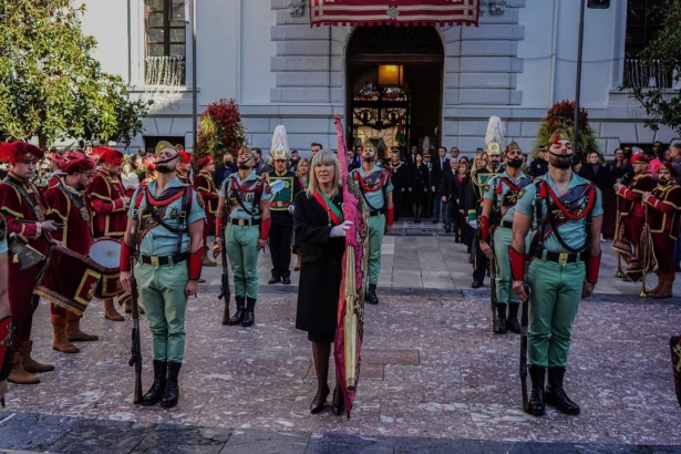 La legión desfiló en el Día de la Toma (JOSÉ VELASCO)