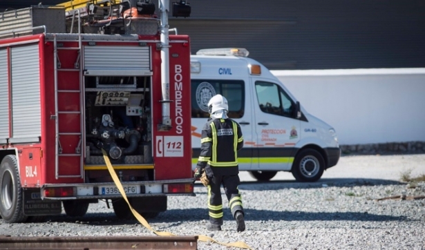 Fallece una mujer tras el incendio de una vivienda en Baza (EMERGENCIAS 112 ANDALUCÍA)