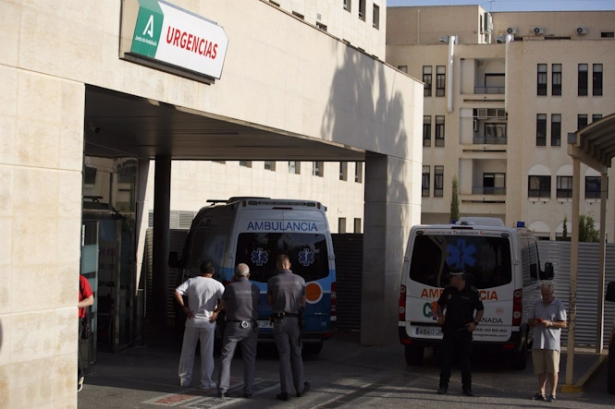 Zona de urgencias del Hospital Santa Ana de Motril, en imagen de archivo (ÁLEX CÁMARA - EUROPA PRESS)