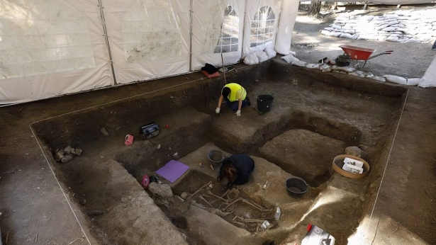 Excavaciones en el barranco de Víznar (UGR)