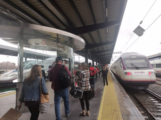 Tren Avant en Granada (RENFE)