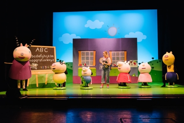 La aventura de Peppa Pig Gira por Reino Unido e Irlanda 2017 y 2018 (DANTSANTILIS) 