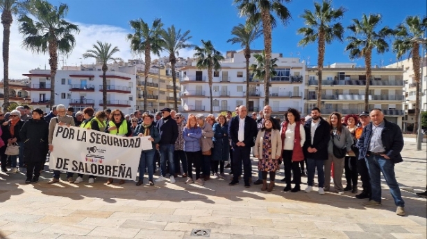 Concentración de la plataforma vecinal por la seguridad (AYUNTAMIENTO) 