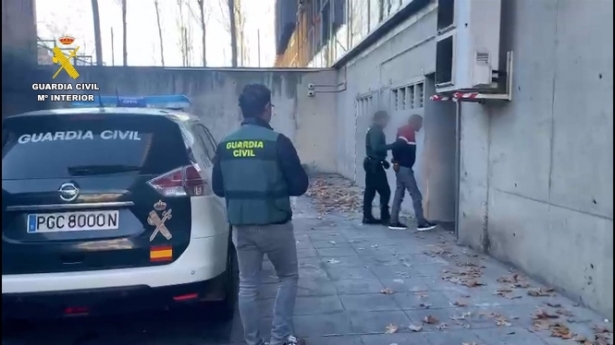 Detenido en Malagón por forzar a una menor de 12 años a casarse a cambio de 3.000 euros. (GUARDIA CIVIL)