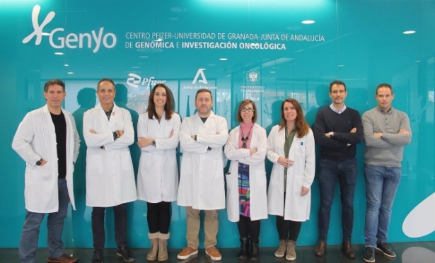 Equipo científico en las instalaciones del centro Genyo (UGR)