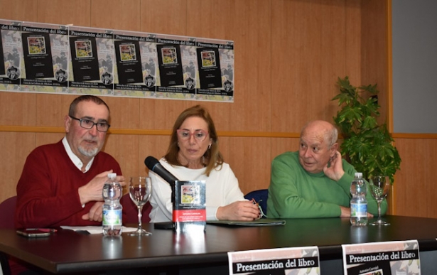 Presentación del libro de Antonio Carvajal (AYTO. ALBOLOTE)