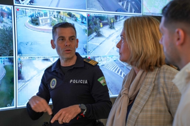 Visita a las nuevas cámara de seguridad (AYTO. MOTRIL)