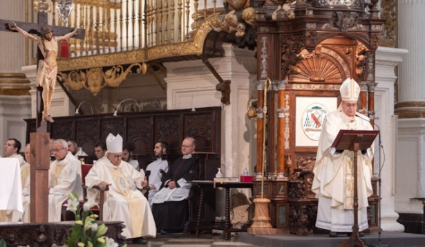 Misa crismal en la Catedral (ARZOBISPADO)