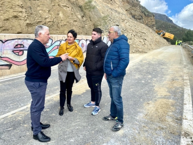 Visita al lugar deld esprendimiento (PSOE)