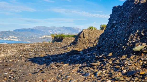 Desperfectos en las playas (AYTO. MOTRIL)