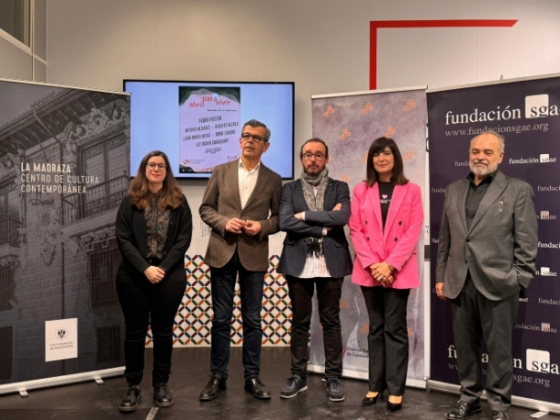 Presentación de `Abril para vivir` (AYTO. GRANADA)