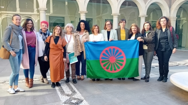 Presentación de las actividades por el Día del Pueblo Gitano (JUNTA)