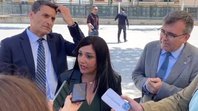 La alcaldesa de Armilla celebra la decisión del Gobierno de no instalar el campamento de migrantes en la base (AYUNTAMIENTO DE ARMILLA) La alcaldesa de Armilla celebra la decisión del Gobierno de no instalar el campamento de migrantes en la base (AYUNTAMIENTO DE ARMILLA)