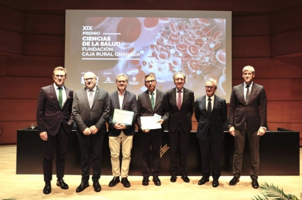 Convocado el Premio Ciencias de la Salud Fundación Caja Rural Granada que cumple su XX edición (JOSE ALBORNOZ)