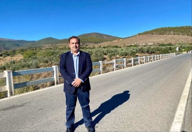 El alcalde de Cogollos de Guadix y diputado provincial de Asistencia a Municipios, Eduardo Martos, en imagen de archivo (PP) 