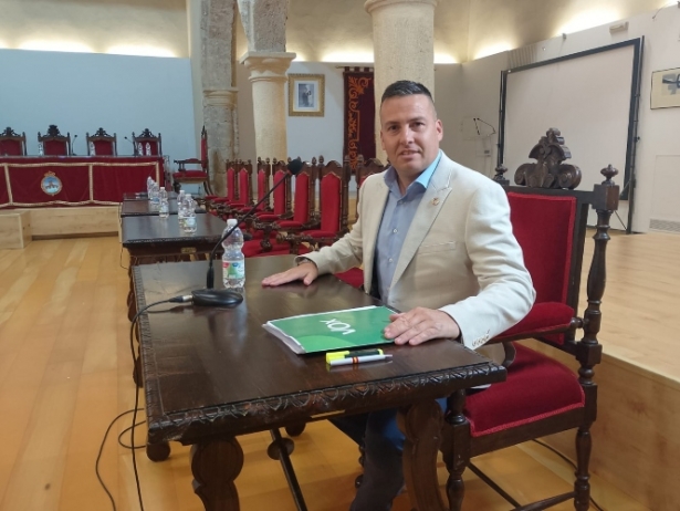 Jesús Lobato, portavoz de VOX en el Ayuntamiento de Loja (VOX)