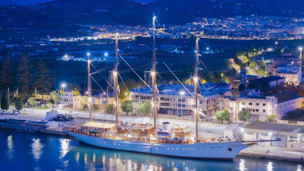 El crucero de lujo Sea Cloud llega al Puerto de Motril (PUERTO DE MOTRIL)