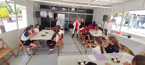 Imagen de archivo de un taller en el Parque de las Ciencias de Granada (PARQUE DE LAS CIENCIAS)