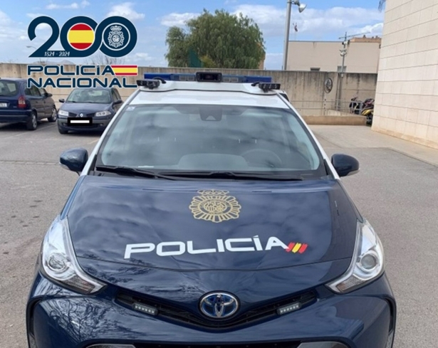 Vehículo de la Policía Nacional de Granada (POLICÍA NACIONAL) 