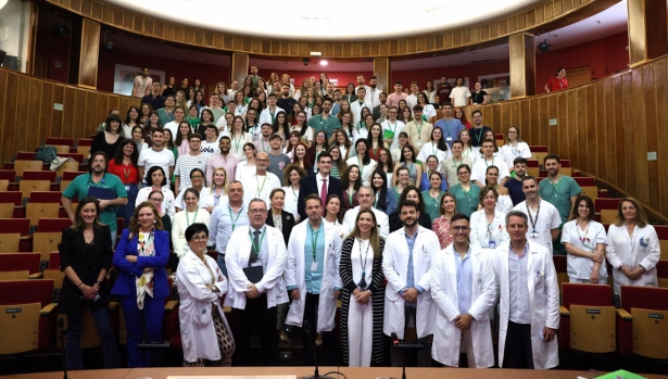 Acto de bienvenida a los nuevos internos residentes del Hospital Virgen de las Nieves de Granada. (JUNTA DE ANDALUCÍA)