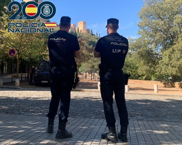 Agentes de la Policia Nacional (POLICIA NACIONAL)