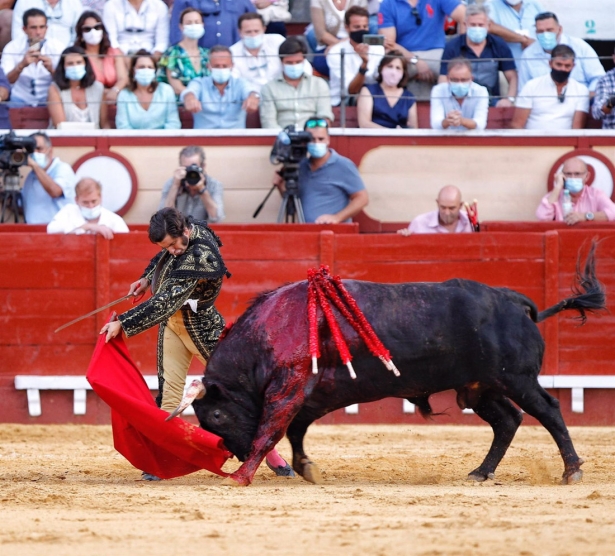 Morante en una corrida de toros, en imagen de archivo (JOAQUÍN ARJONA - EUROPA PRESS)