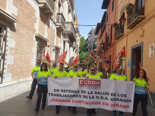 Manifestación de trabajadores de la zona ORA para reclamar jornada intensiva en verano (CCOO)