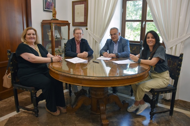 Firma del convenio (AYTO. BAZA)