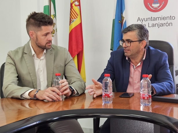 Eric Escobedo y José Javier Martín han presentado el programa de empleo (JUNTA)