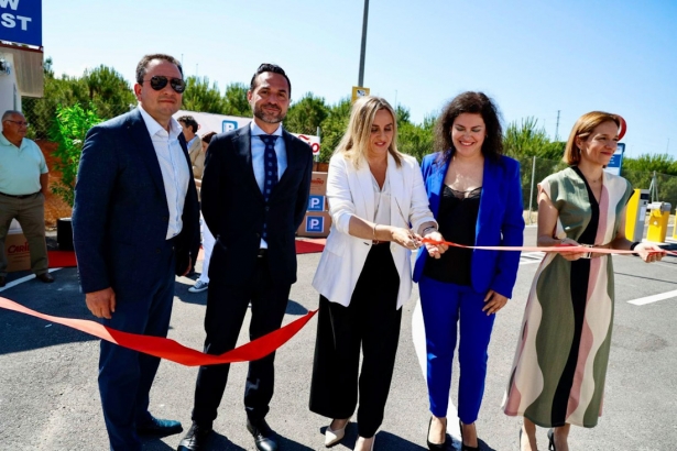 Inauguración del nuevo párking junto al PTS (AYTO. GRANADA)