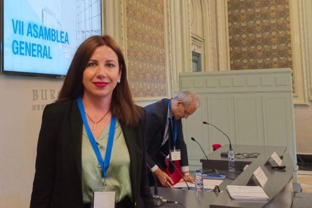 Mónica Castillo en la asamblea celebrada en Burgos (DIPGRA)