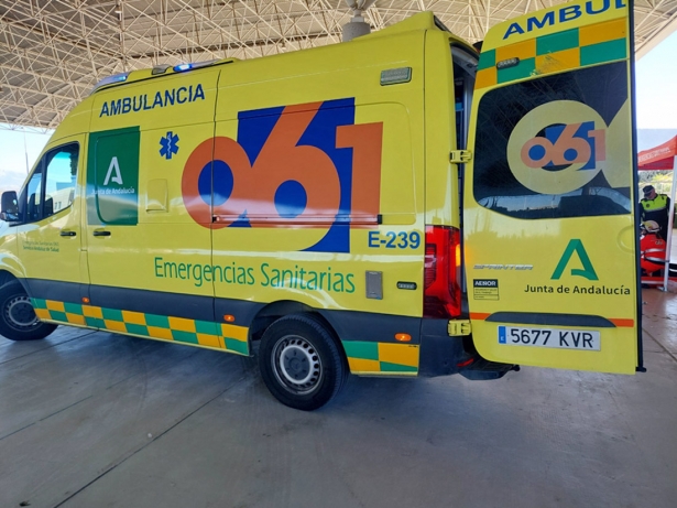 Ambulancia 061. Archivo (JUNTA DE ANDALUCÍA)