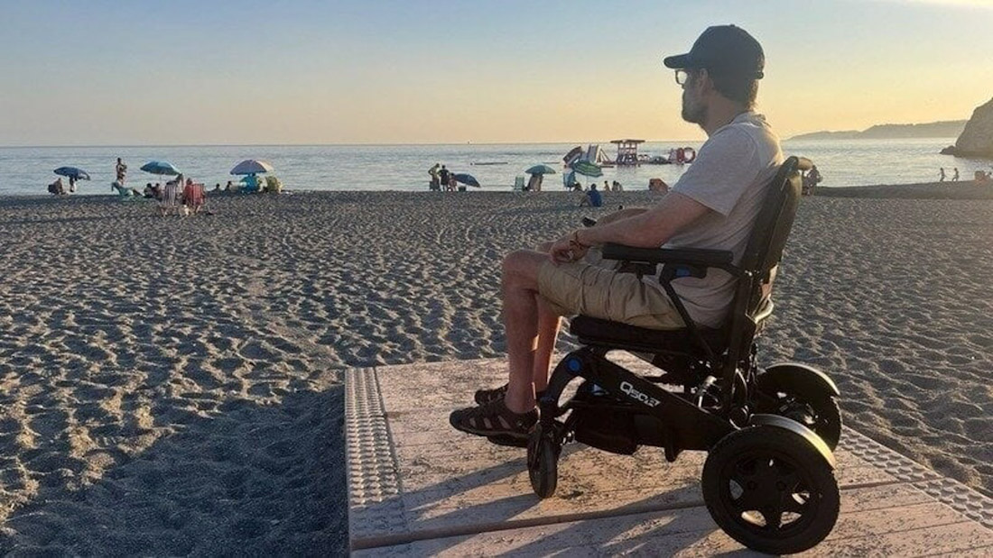 Marcelino es un vecino de Salobreña con esclerosis múltiple que pide una playa accesible (MIGUEL GARCÍA PAREDES) Marcelino es un vecino de Salobreña con esclerosis múltiple que pide una playa accesible (MIGUEL GARCÍA PAREDES)