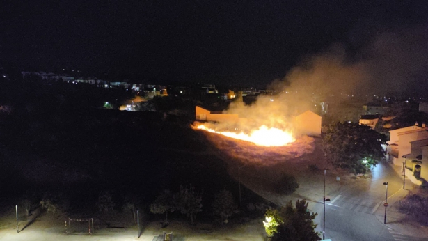 Incendio en La Zubia (AYTO. LA ZUBIA)