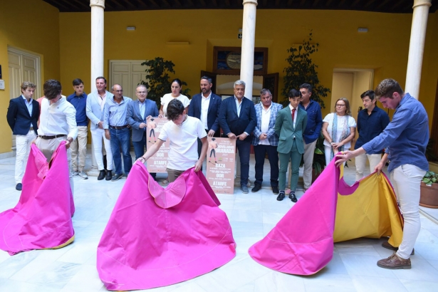  Presentación del I Circuito Provincial de Novilladas sin picadores (DIPGRA)