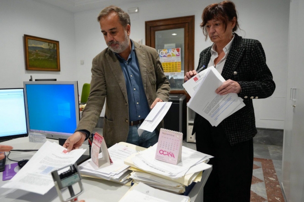 (PSOE)