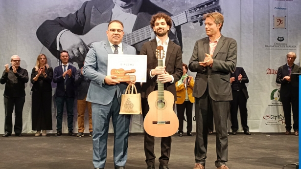 (AYUNTAMIENTO ALMUÑÉCAR?