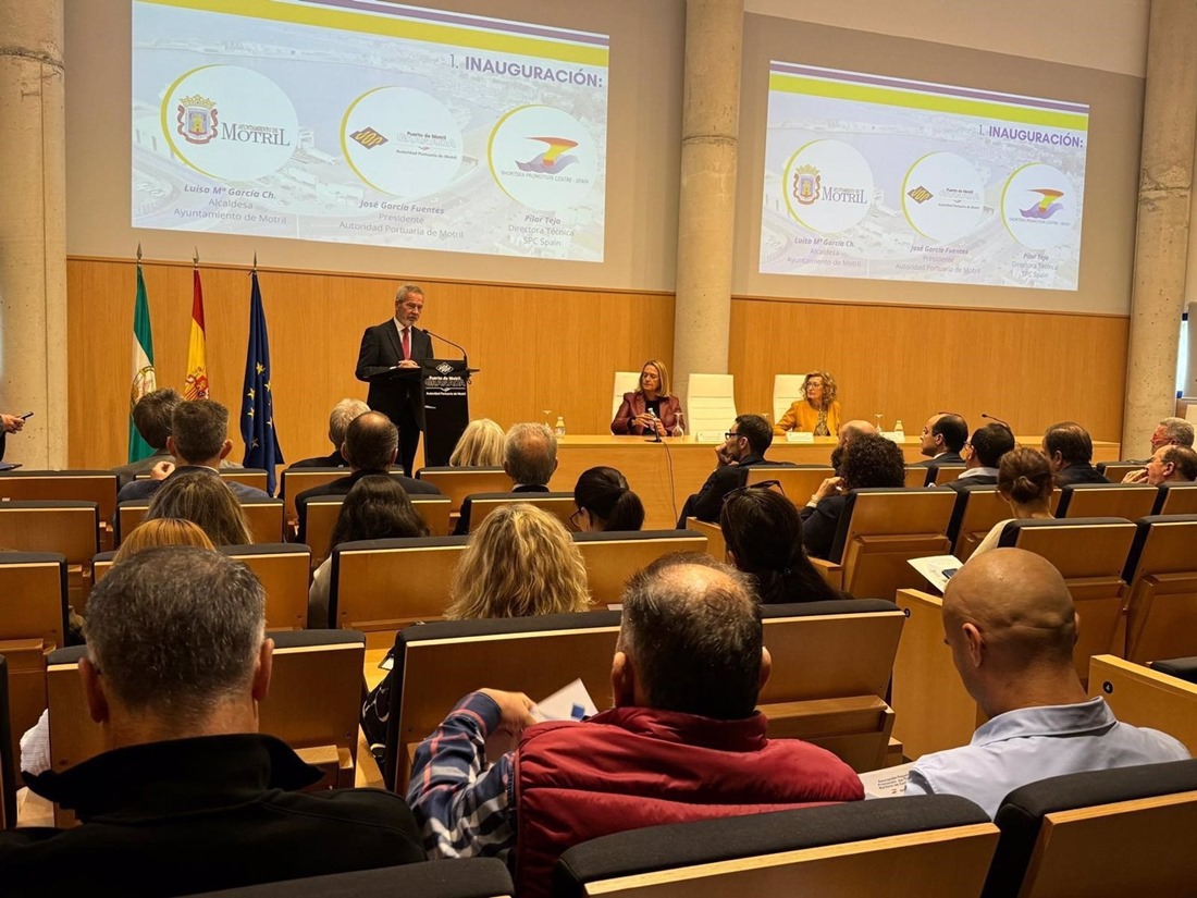 El presidente de la Autoridad Portuaria de Motril, José García Fuentes, interviene en una jornada técnica para promover los flujos comerciales entre España y Marruecos (AUTORIDAD PORTUARIA) El presidente de la Autoridad Portuaria de Motril, José García Fuentes, interviene en una jornada técnica para promover los flujos comerciales entre España y Marruecos (AUTORIDAD PORTUARIA)