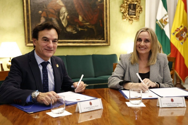 Firma del convenio (AYTO. GRANADA)