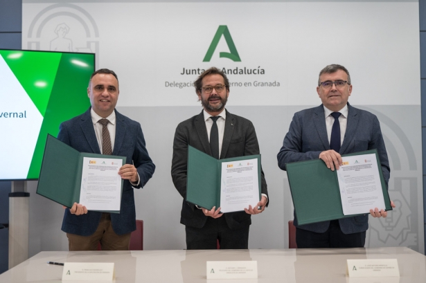 Firma del protocolo de actuación (JUNTA)