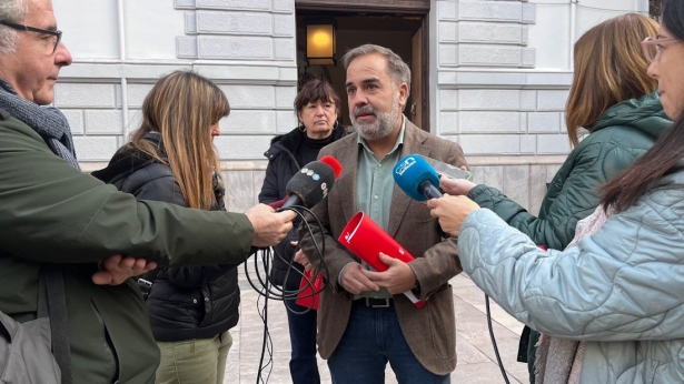 (PSOE)