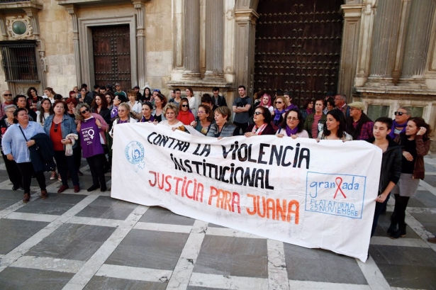 Concentración celebrada en 2019 a las puertas del TSJA contra la violencia machista en apoyo a Juana Rivasb(ÁLEX CÁMARA/EUROPA PRESS)